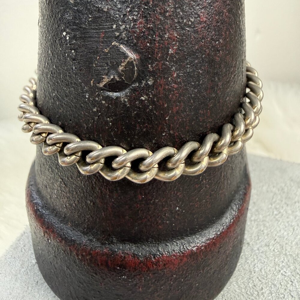 Vintage Silver Tone Thick Curb Chain Bracelet 7"